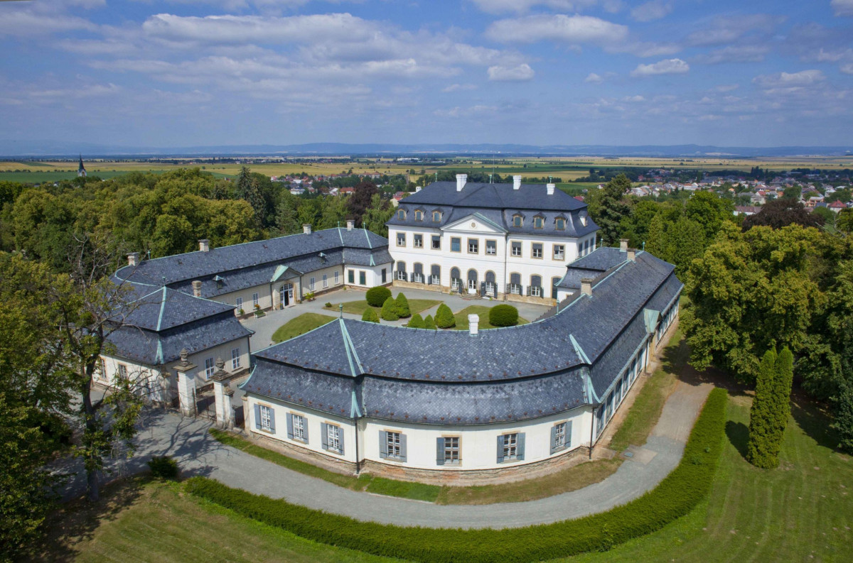 Plánujeme společný výlet na zámek v Náměšti na Hané