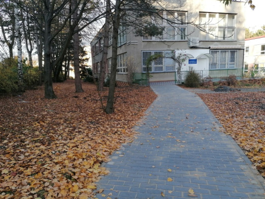 Nová cesta k dennímu stacionáři